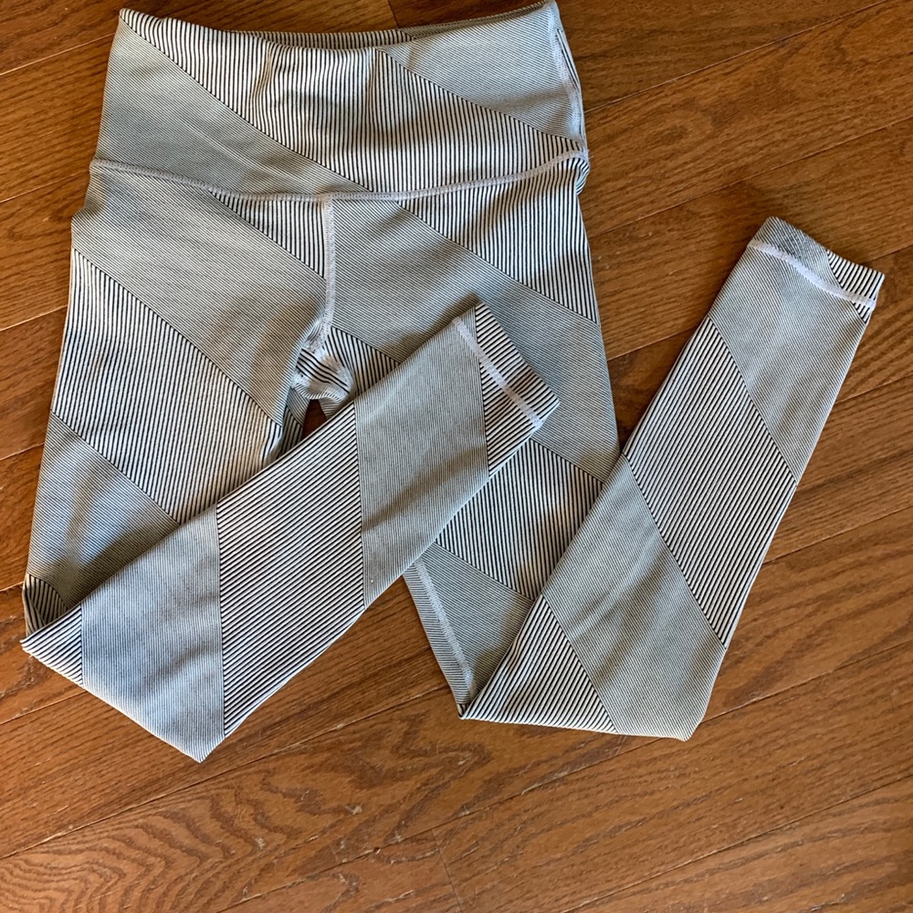 Vimmia + Pure Barre wrap leggings Small